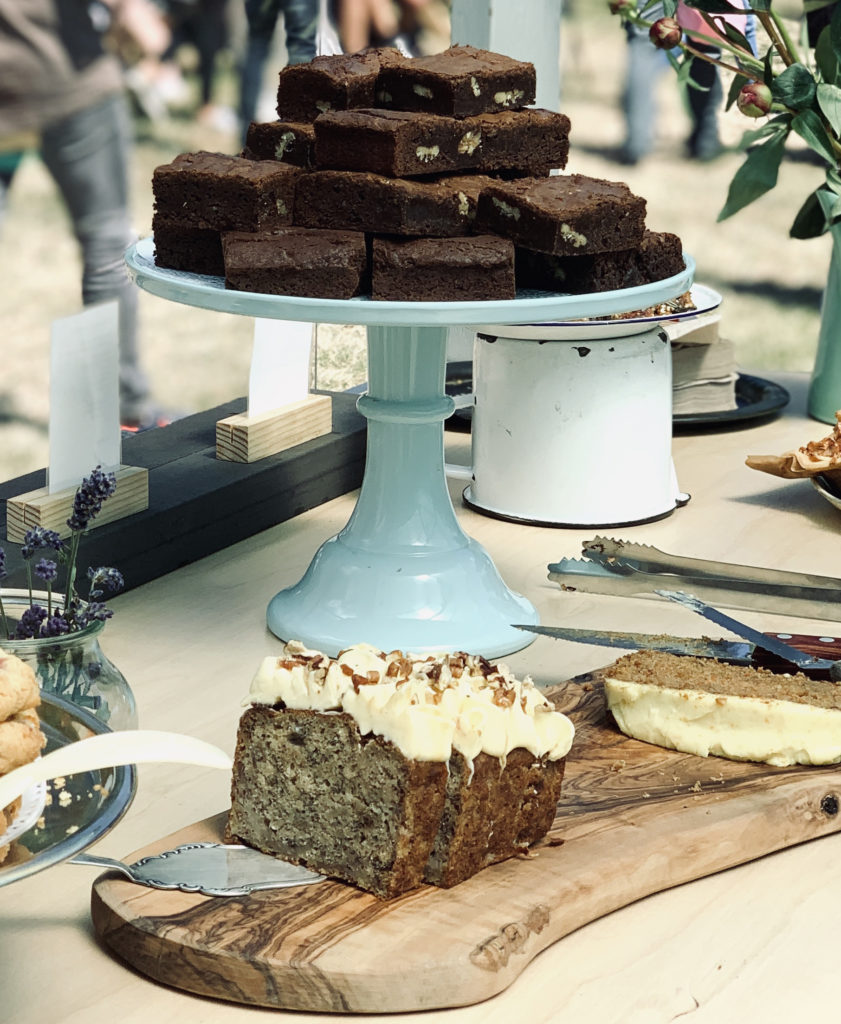 Profiles: Public Pie – Fresh pie with warm buttocks